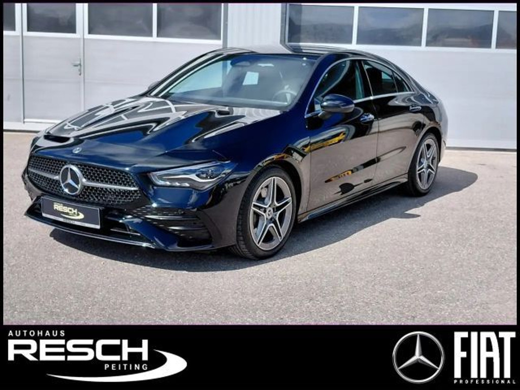 Mercedes-Benz CLA-Klasse CLA 220 4MATIC AMG Line Coupé Premium