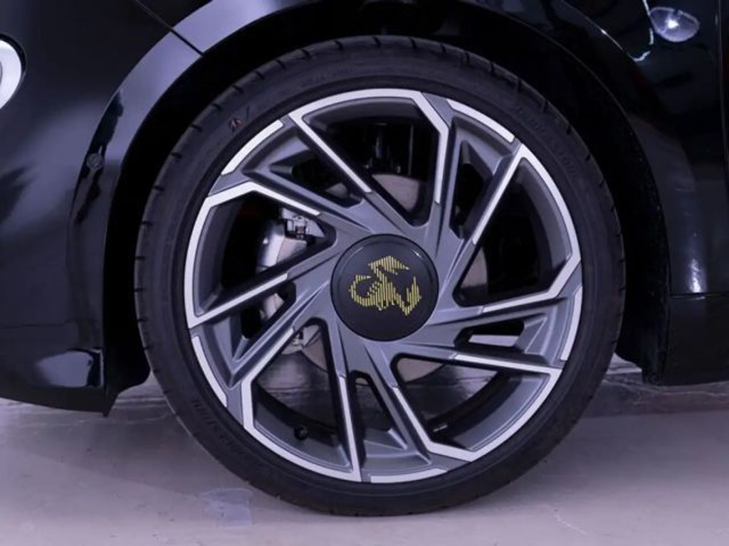 Abarth 500e