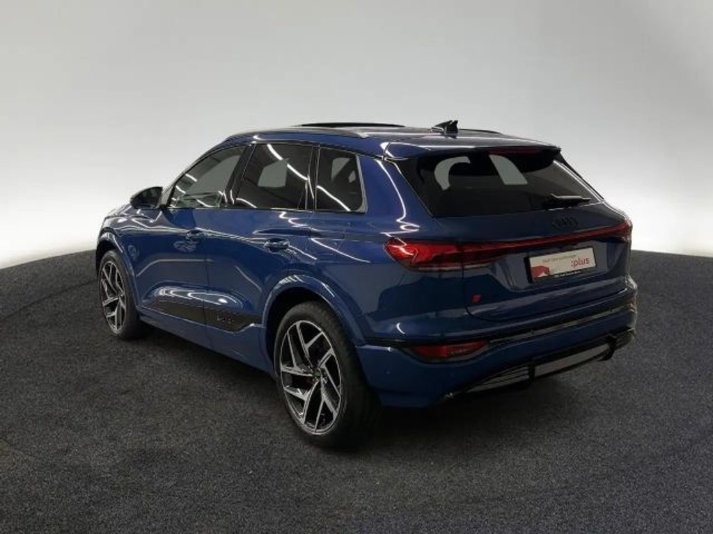 Audi SQ6 e-tron