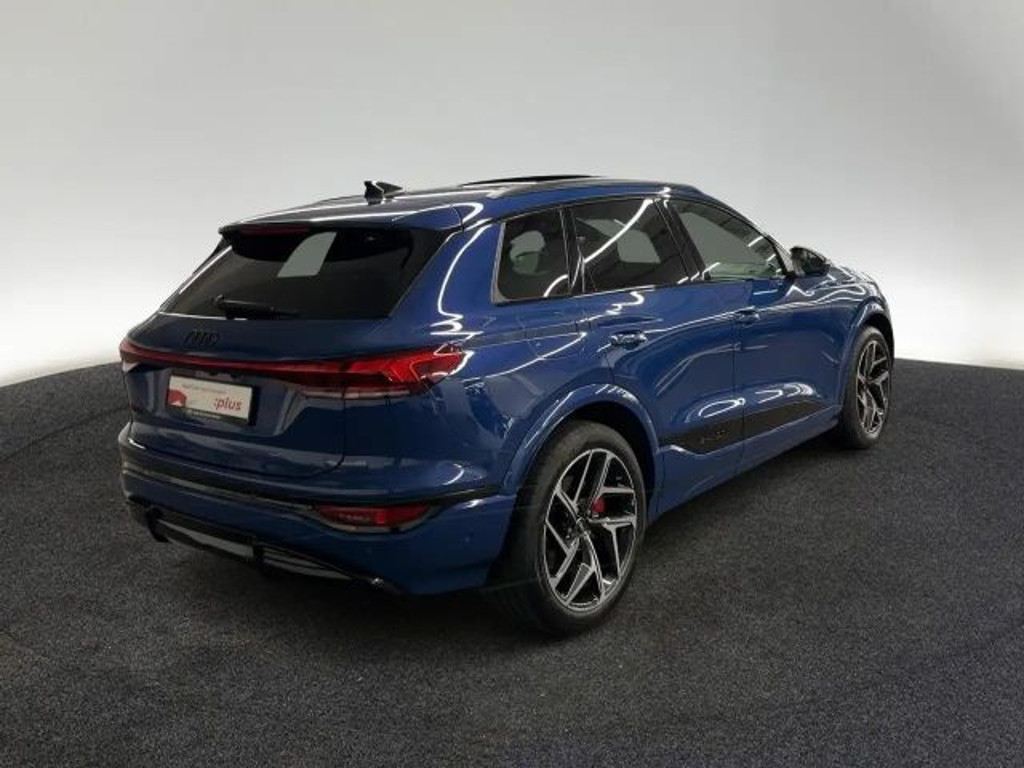 Audi SQ6 e-tron