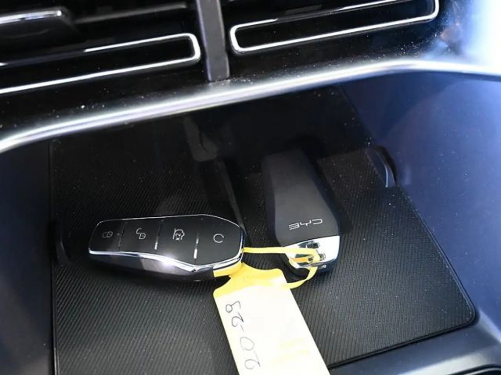 BYD Seal U