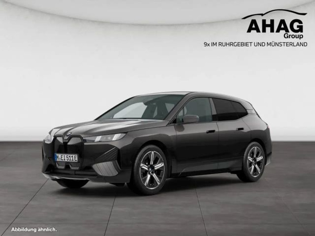 BMW iX xDrive45