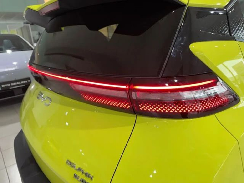 BYD Dolphin Surf