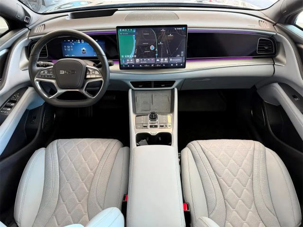 BYD Sealion 7