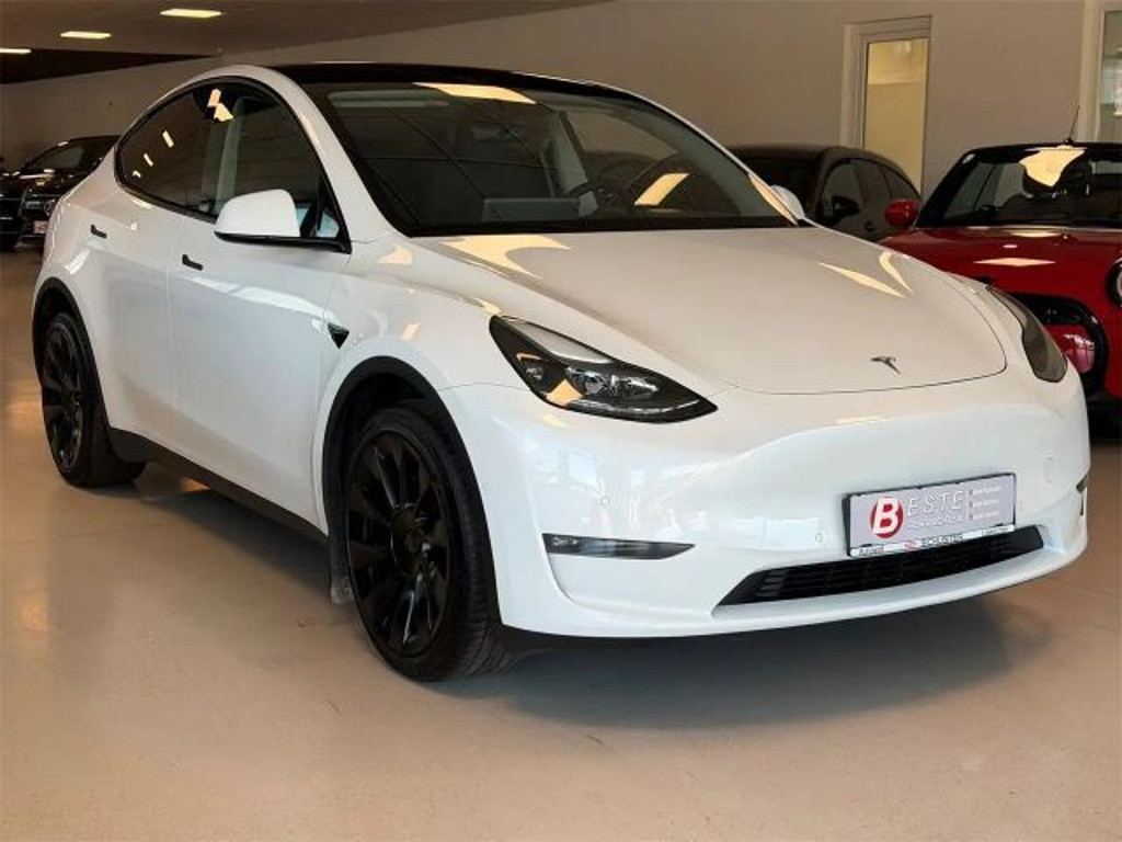 Tesla Model Y Long Range AWD