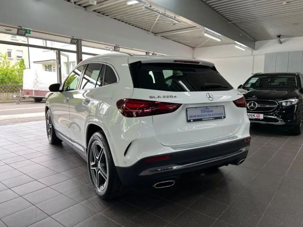 Mercedes-Benz GLA-Klasse