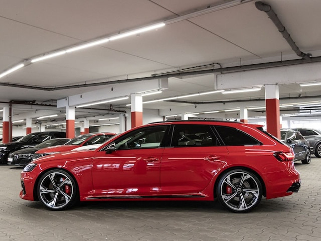 Audi RS4