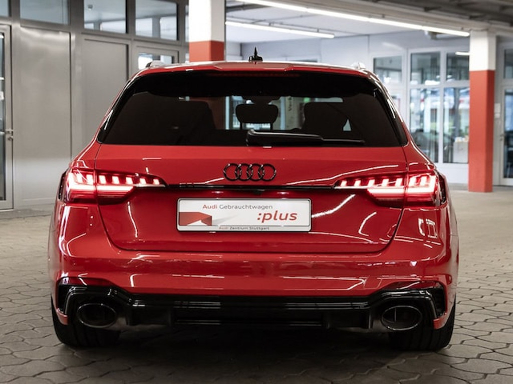 Audi RS4