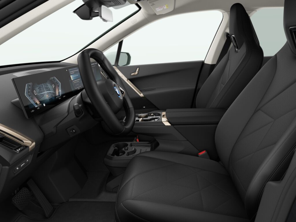 BMW iX