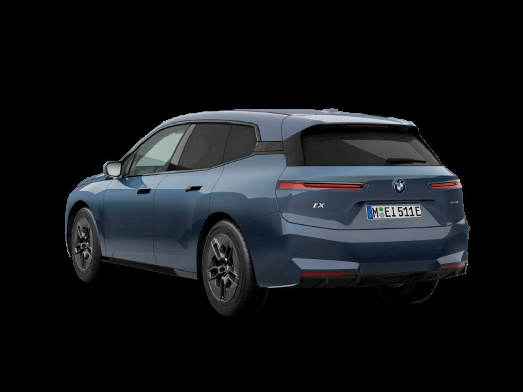 BMW iX