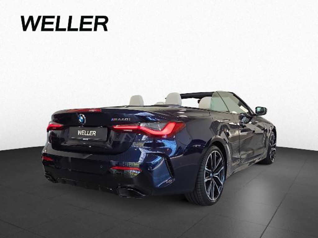 BMW M440