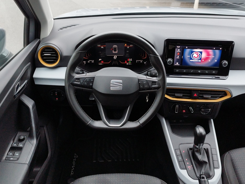 Seat Arona