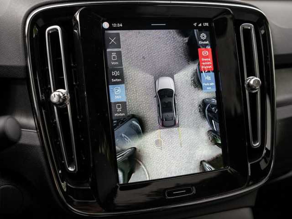 Volvo C40