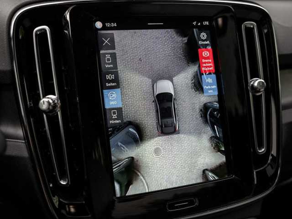 Volvo C40