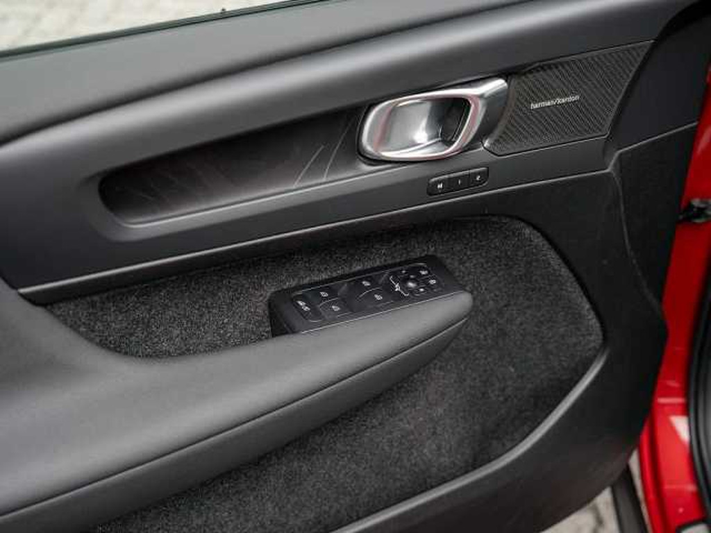 Volvo C40