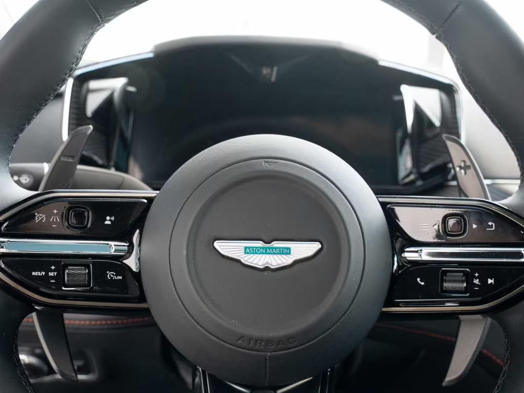 Aston Martin Vanquish