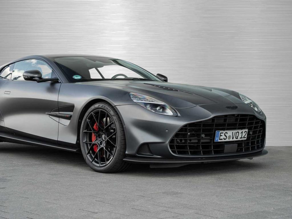 Aston Martin Vanquish