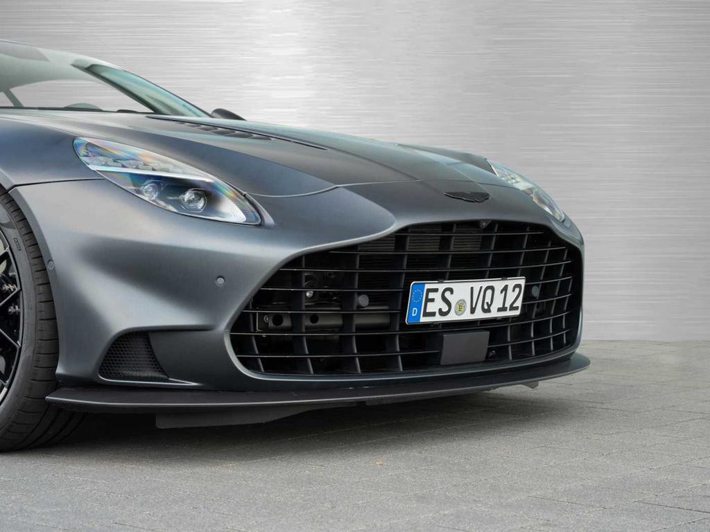 Aston Martin Vanquish