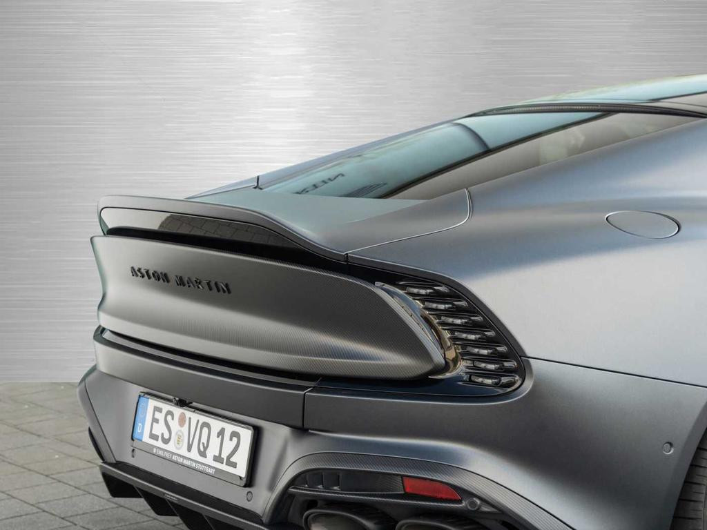 Aston Martin Vanquish