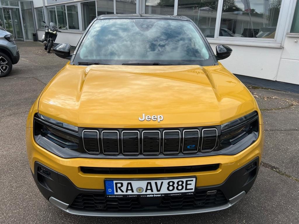 Jeep Avenger Summit Full-Electric
