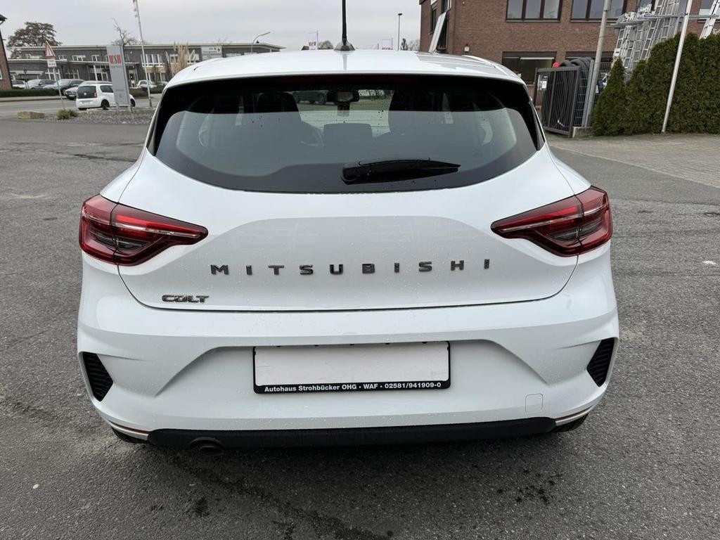 Mitsubishi Colt