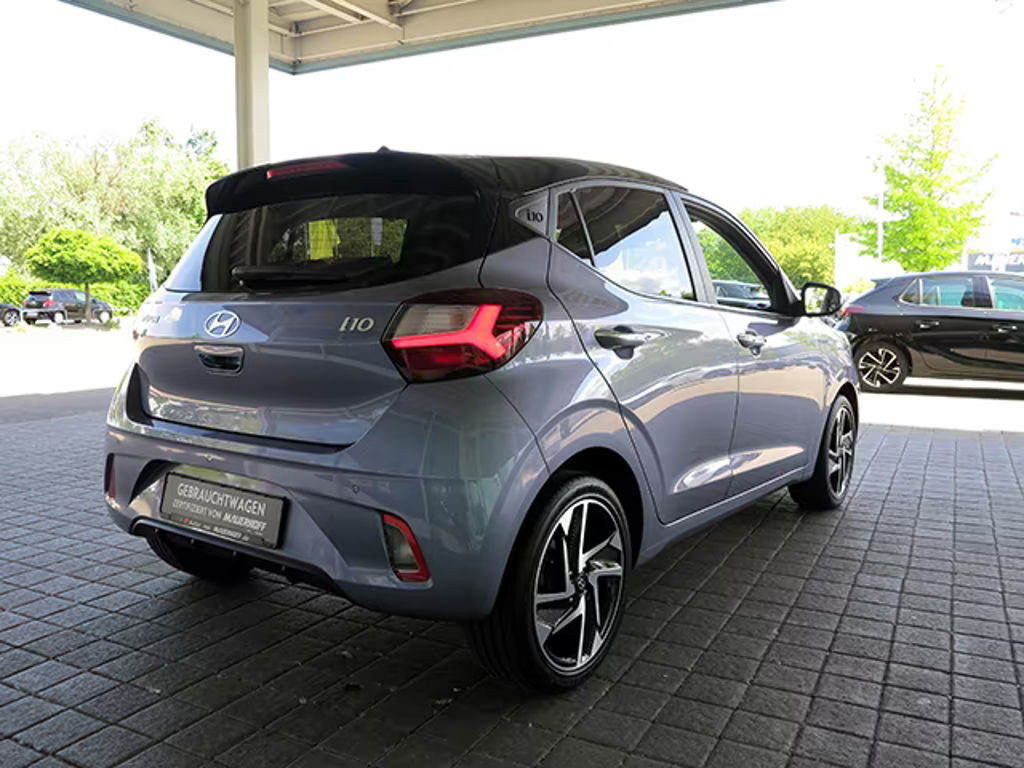 Hyundai i10