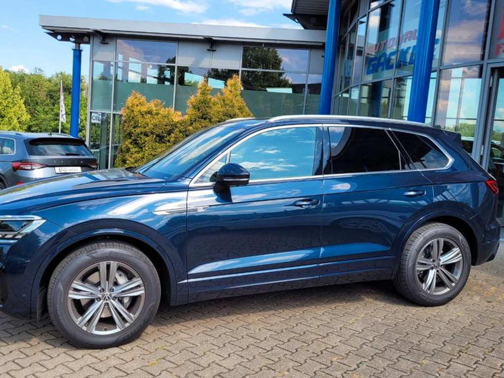 Volkswagen Touareg R-Line 3.0 V6 TSI 3.0 V6 TDI
