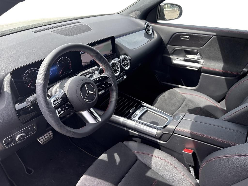 Mercedes-Benz GLA-Klasse GLA 200 AUT LM SportS. SpurH SpurW Teilled.