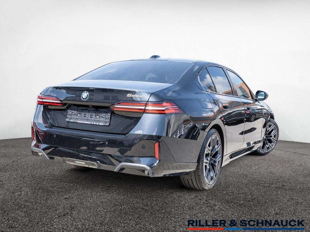 BMW 5 Serie 520 M-Sport Sedan 520d
