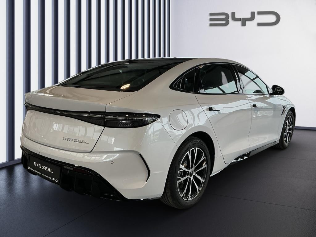 BYD Seal