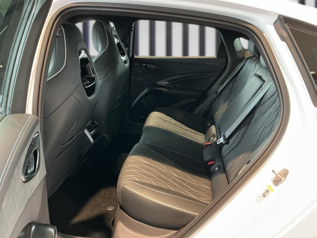 BYD Seal