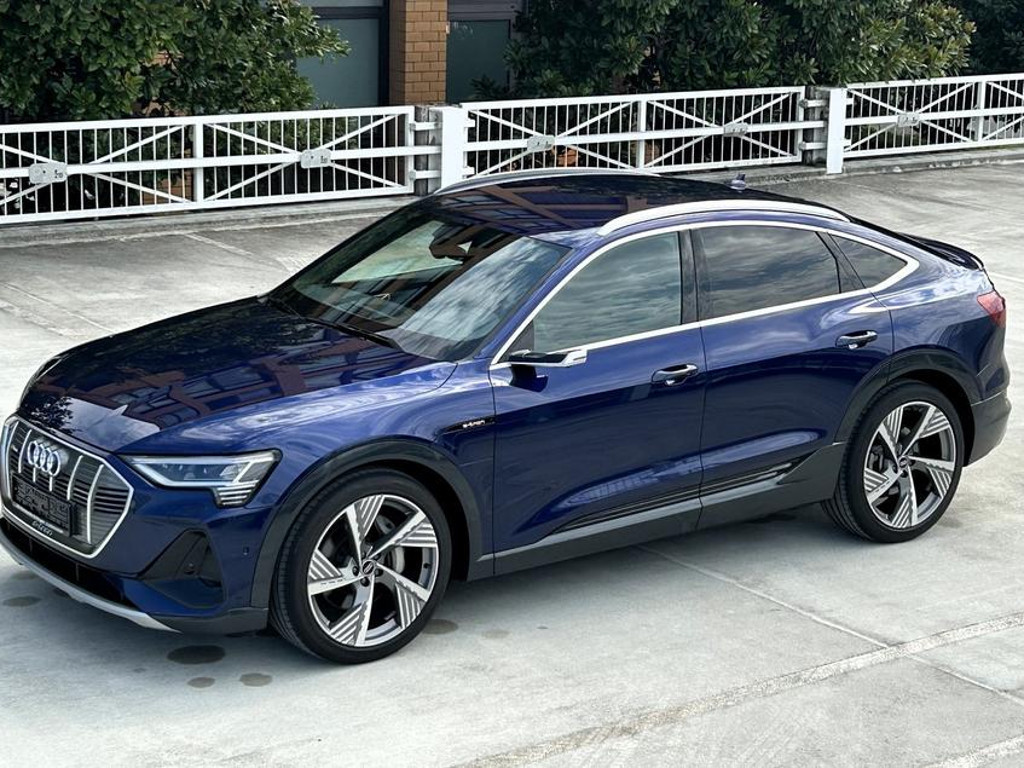 Audi e-tron