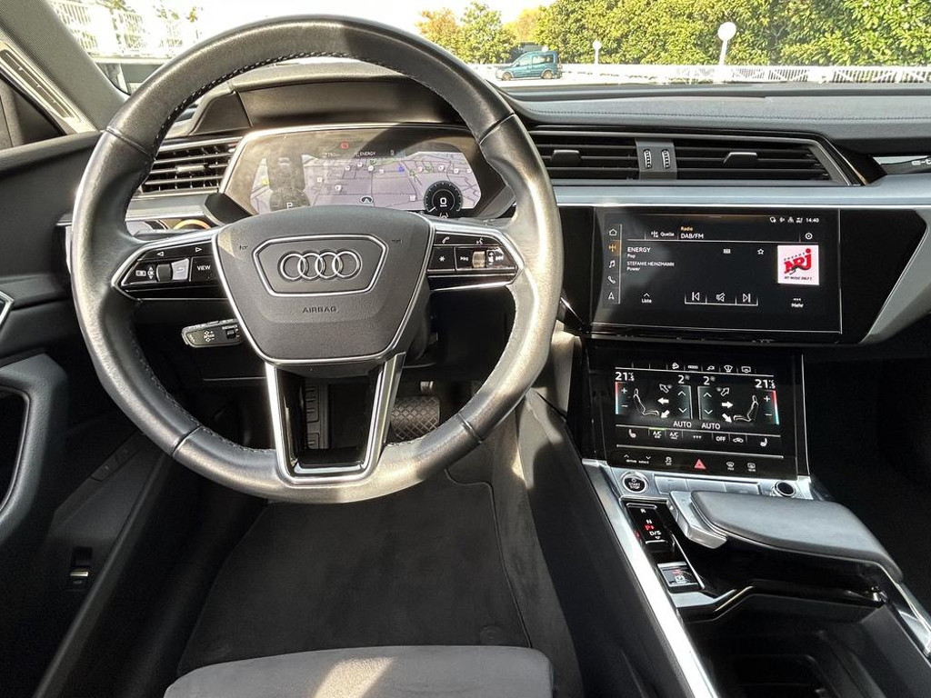 Audi e-tron