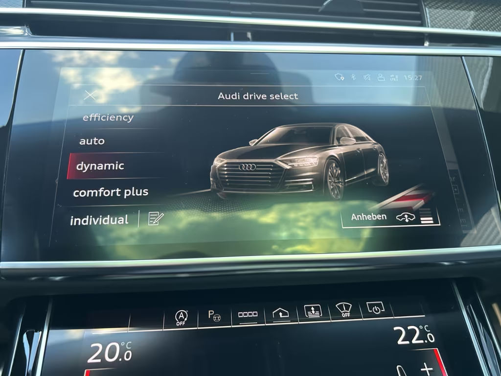Audi S8