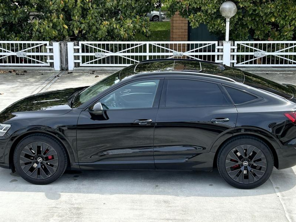 Audi Q8 e-tron