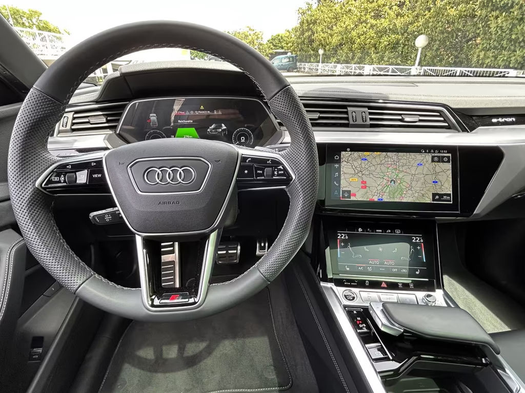 Audi Q8 e-tron