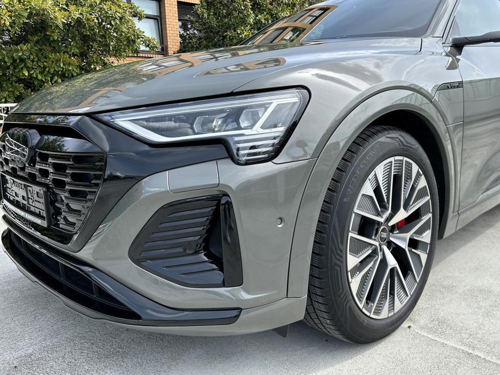 Audi Q8 e-tron