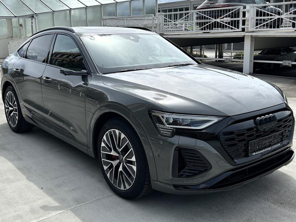Audi Q8 e-tron