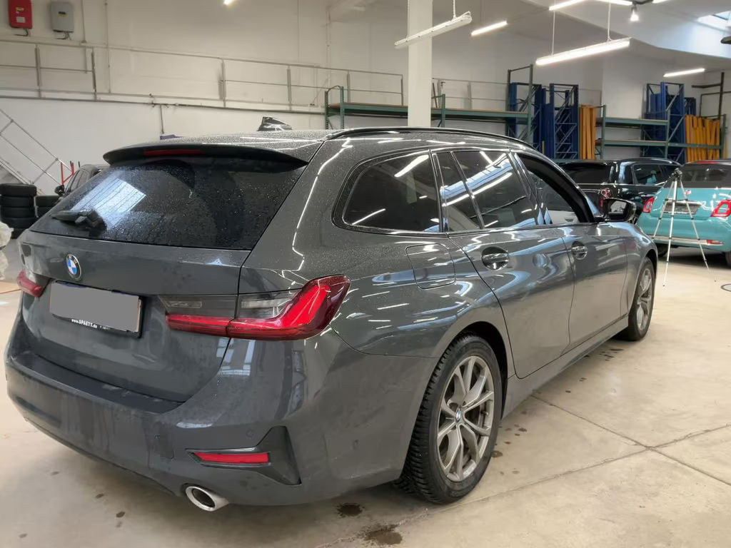 BMW 3 Serie 320 Sport Line Touring 320d