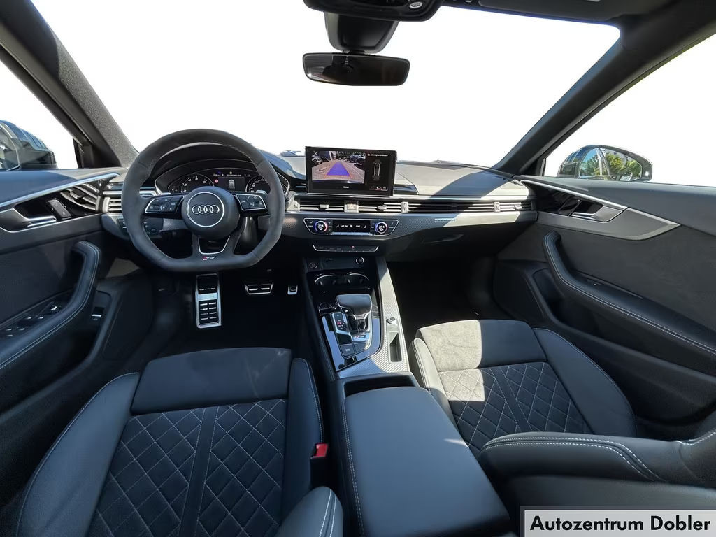 Audi RS4