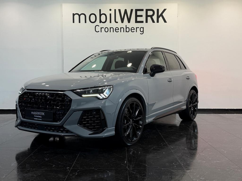 Audi RS Q3 PANO Matrix RS-Abgas B&O Totwinkel ACC Spur