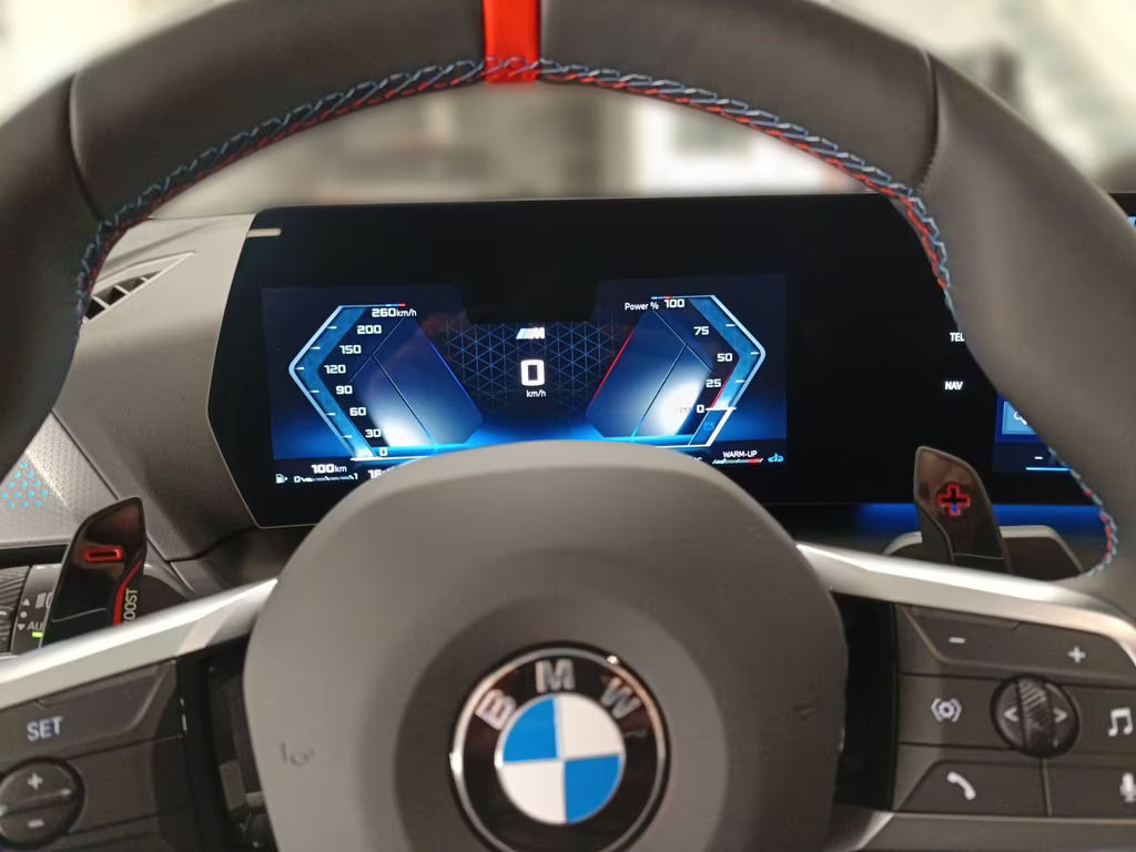 BMW M235