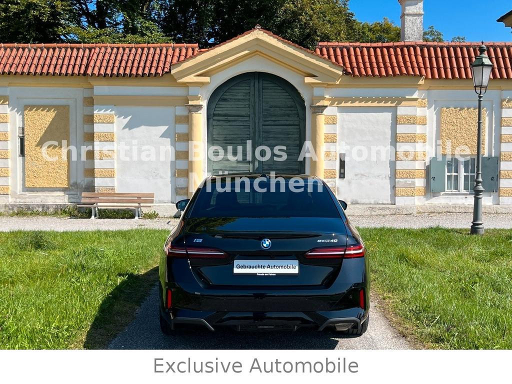 BMW i5