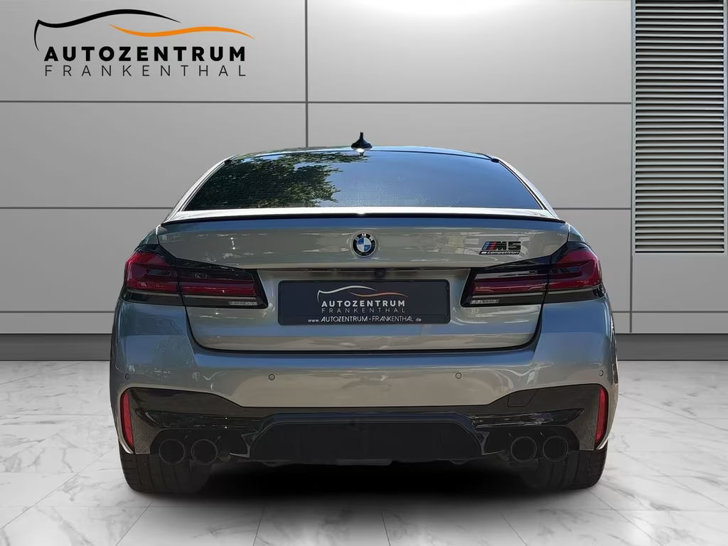 BMW M5