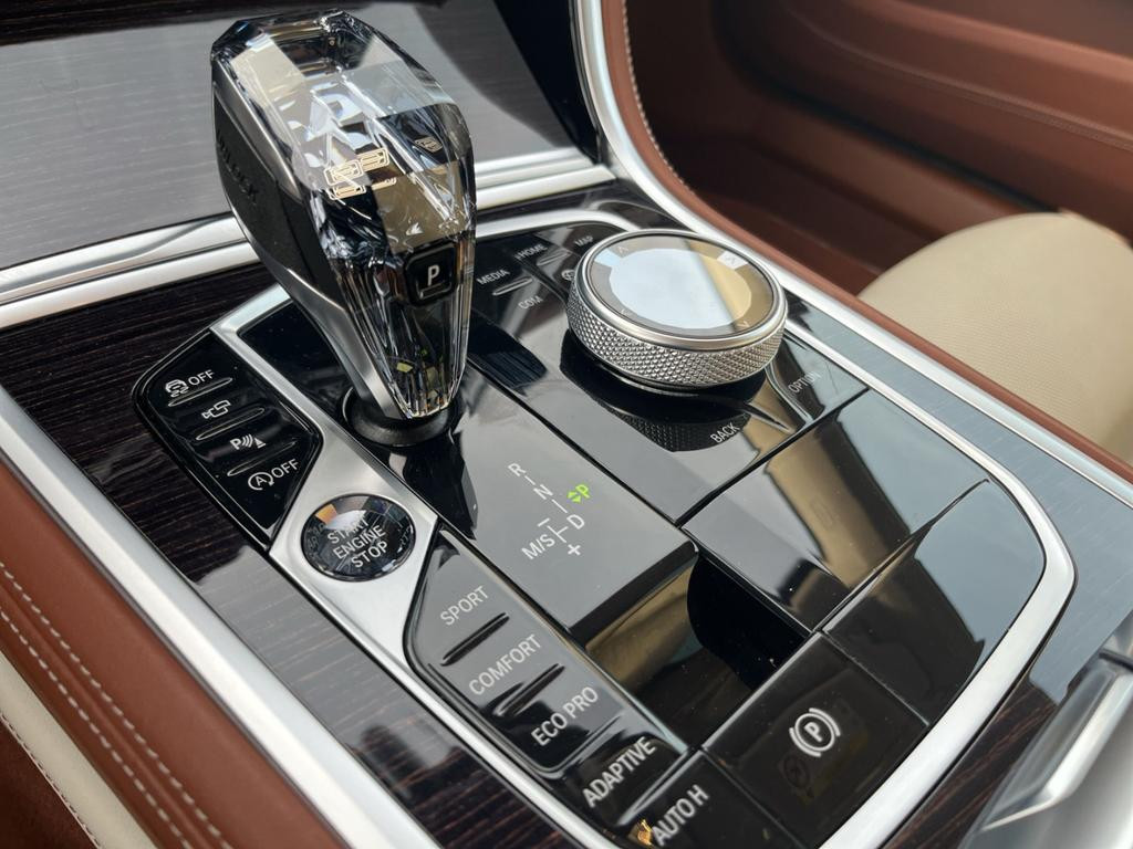 BMW M850