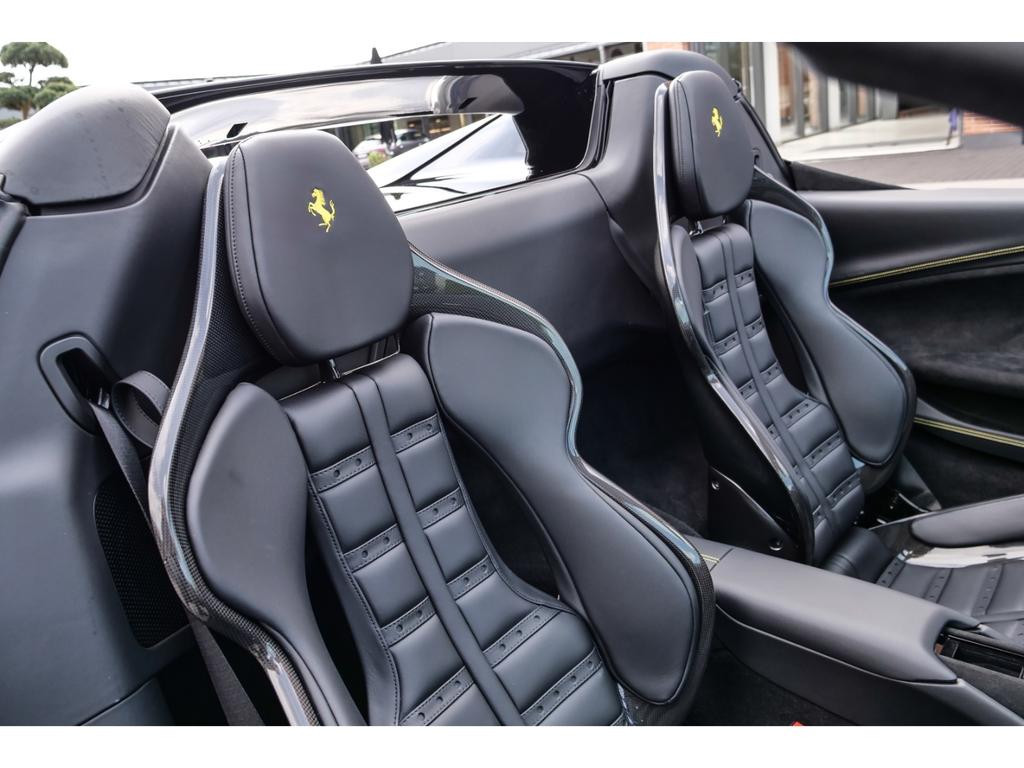 Ferrari 296 GTS