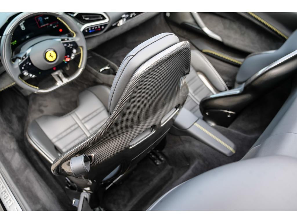 Ferrari 296 GTS