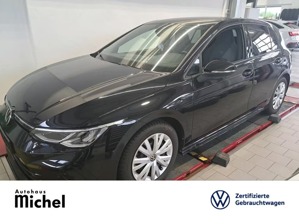 Volkswagen Golf R-Line 1.5 TSI