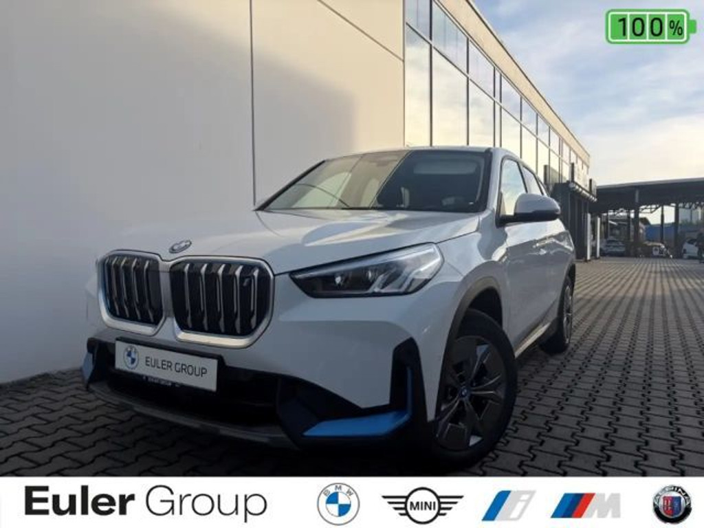 BMW iX1 xDrive