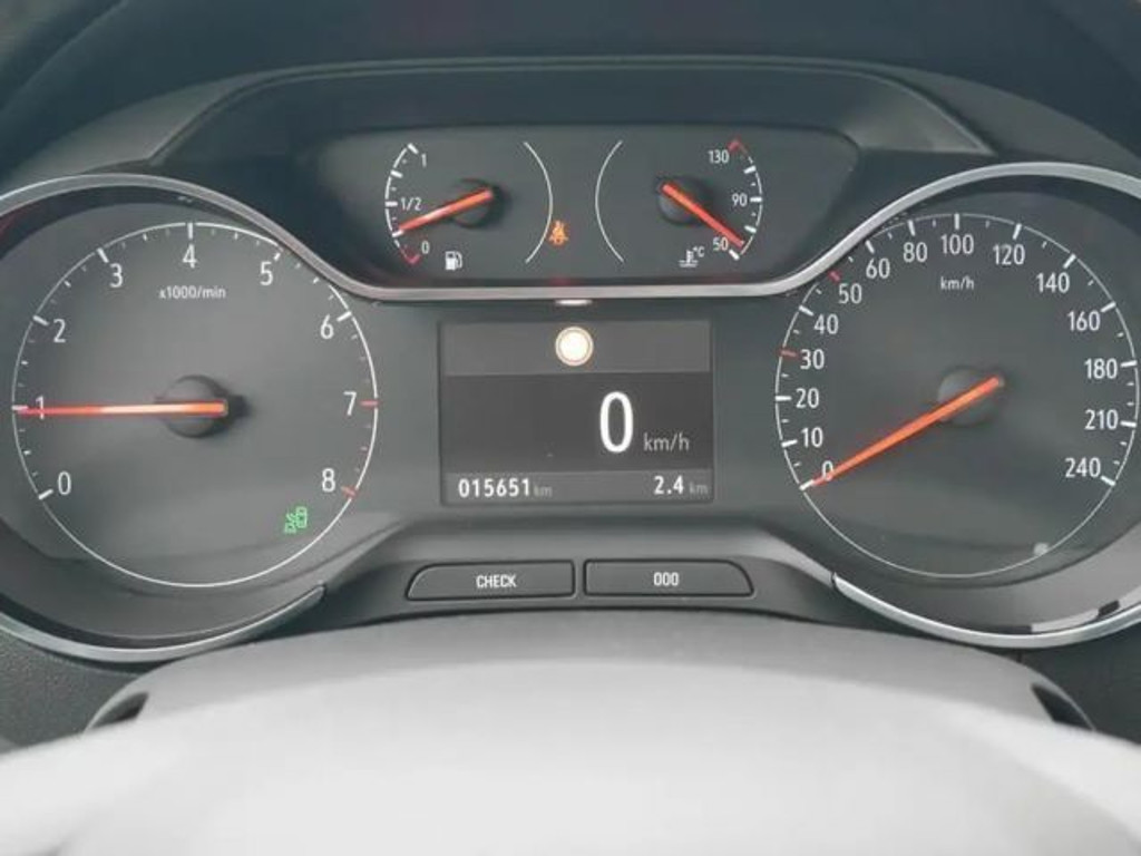 Opel Crossland X